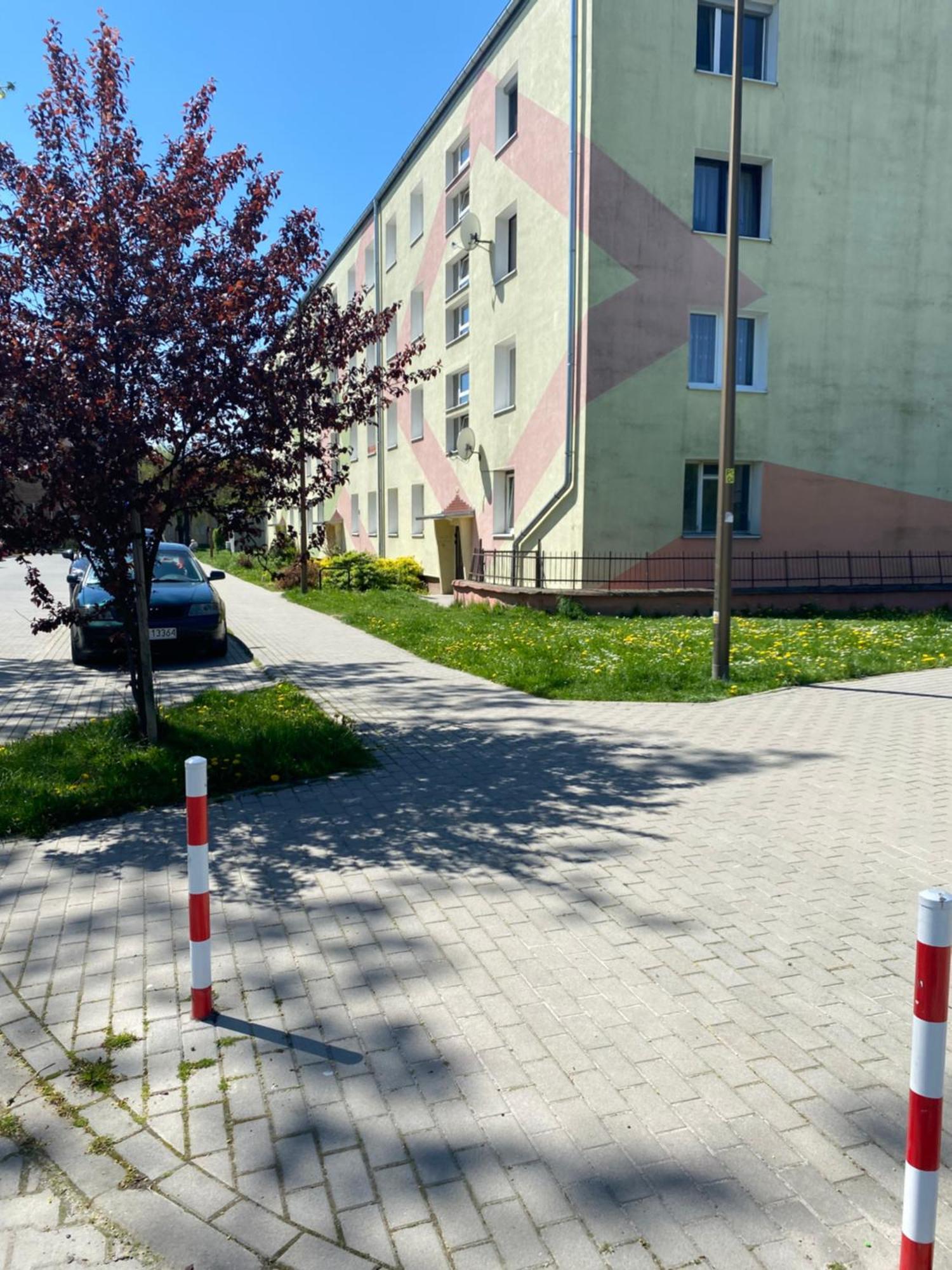 Nowoczesny Apartament W Dzierzoniowie - Parter - Balkon - Pokoj + Sypialnia Extérieur photo